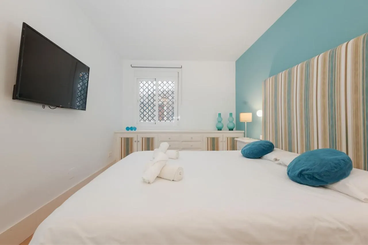 Apartment With Stunning Sea Views, Puerto Banus Marbella